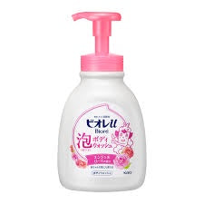 KAO BIORE U FOAM BODY WASH ANGEL ROSE SCENT 600ML